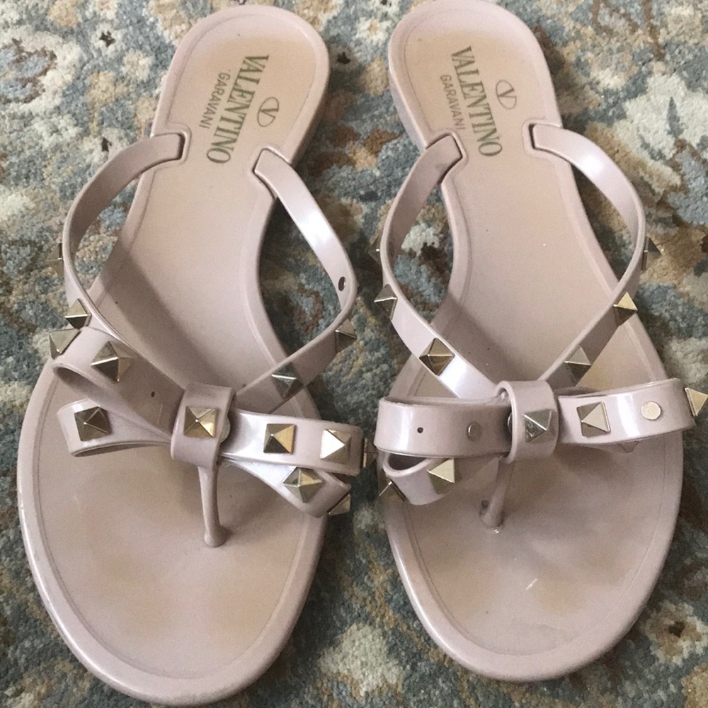 100 percent authentic Used Valentino rockstud sz38